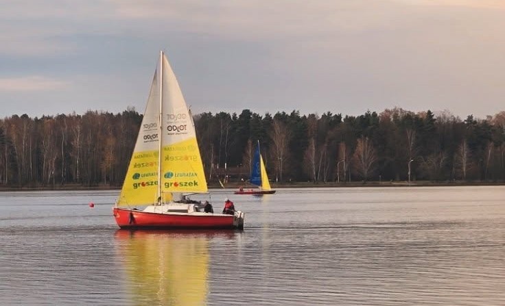 Catamaran 3